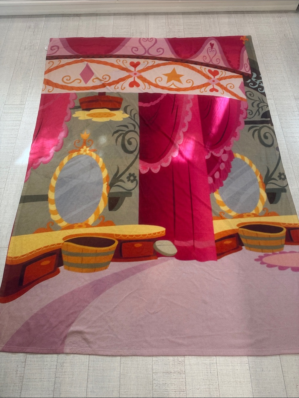 My Little Pony Rarity Vanity Photo backdrop- Pink & Gray